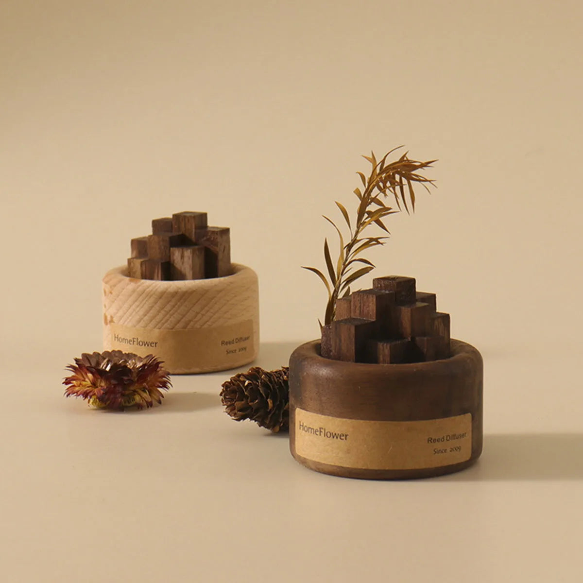 1Pcs Difuser Essential Oil Wood Scent Diffuser 2 Color Unique Wood Art Fireless Aroma Home Decoration
